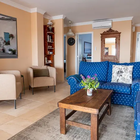 Casa Olina Apartment